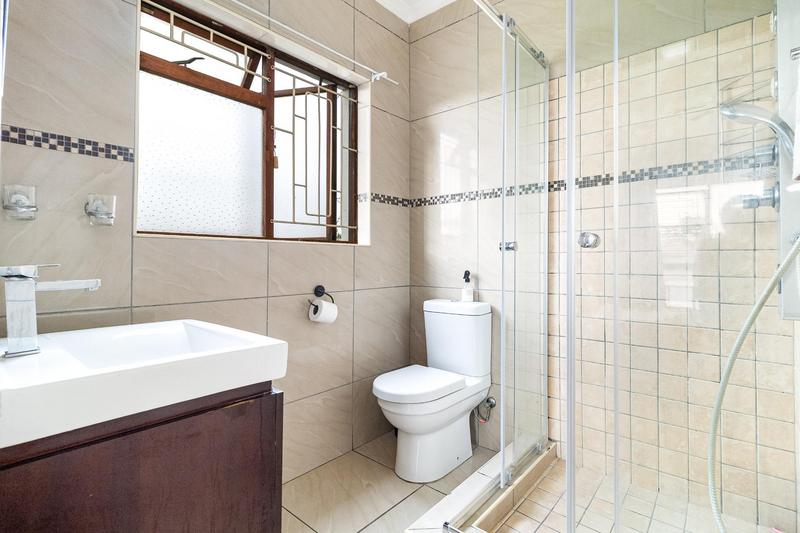 4 Bedroom Property for Sale in Windsor Park Western Cape